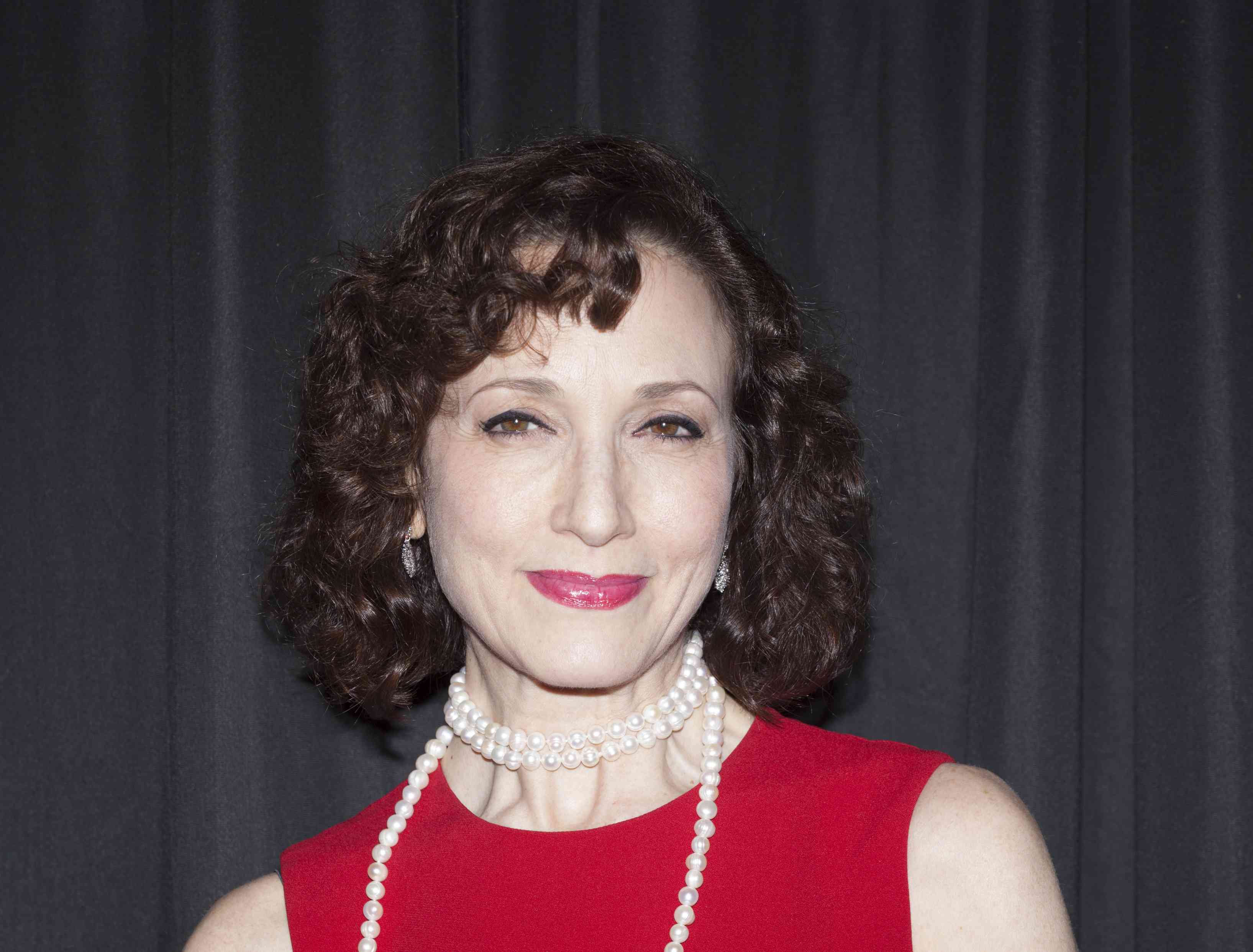 Bebe Neuwirth - Famous People Facts - Factorpolynomials.com